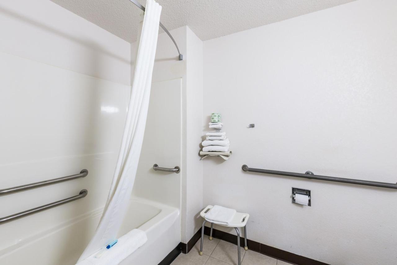 Americas Best Value Inn Шарлотт Экстерьер фото